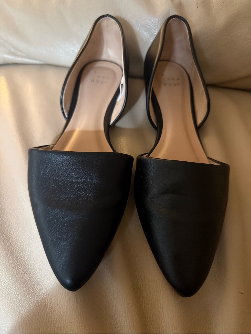 a new day Black Pointed D'Orsay Flats